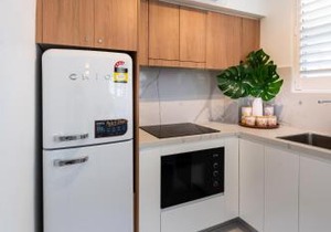 HolidayRento Bondi Rooftop Pool & Air Con Studio