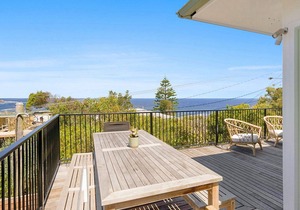Killcare Beach View by HolidayCo.
