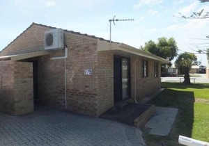Ocean Beach Chalet 15
