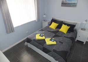 Ocean Beach Chalet 18