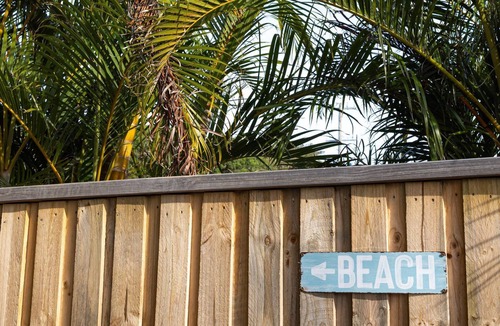 Evans Head House | 1-45 Beech Street, Freshly updated coastal apartment steps from Main Beach