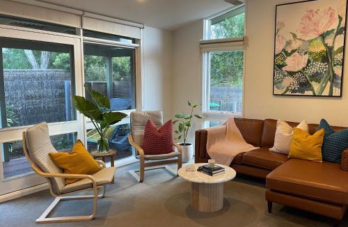 Blairgowrie House | 10-Min Walk to Pearce Beach via Coastal Trail