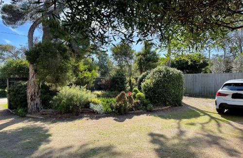 Blairgowrie House | 10-Min Walk to Pearce Beach via Coastal Trail