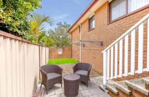 The Entrance North Villa | 100 metres to beach delightful 2 bedroom villa