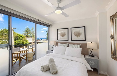 Mona Vale Apartment | 100m to Mona Vale Beach, Parks, Cafes & Restaurants