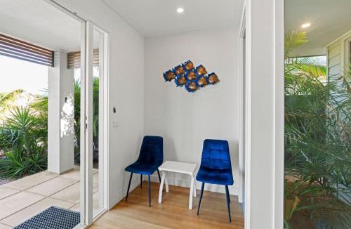 Exmouth House | 108 Madaffari Drive