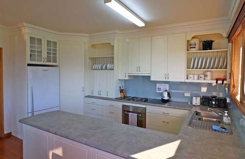 Mallacoota House | 12 Mirrabooka Road, Mallacoota