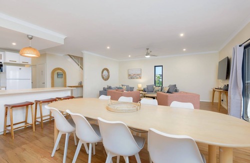 Exmouth House | 120 Madaffari Drive - Featuring two master suites and a full outside bathroom