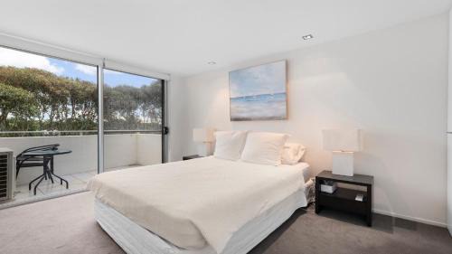 Hawks Nest House | 13 - 13 - 15 Beach Road Hawks Nest