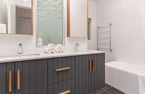Forster House | 14 Caryota Place - Luxury holiday property in Forster