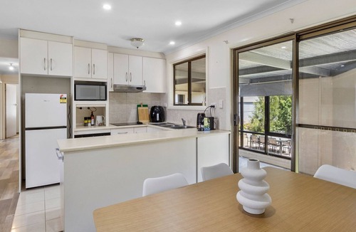 Normanville House | 18 Heathcote Street Normanville