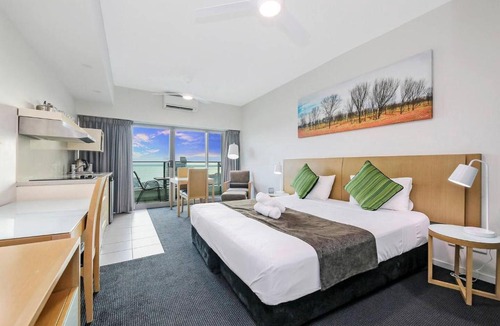 Darwin City Centre Apartment | '18th in the Clouds' CBD Resort Living with Pool