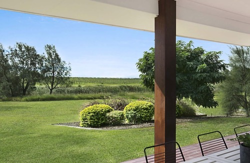 Pokolbin House | 1OAK - THE VINTAGE HOLIDAY HOUSES