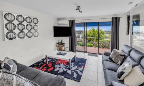 Merimbula Apartment | 2 Bedroom - 2 level apartment - Hydra Holiday Unit 2, Merimbula