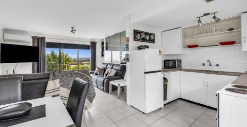 Merimbula Apartment | 2 Bedroom - 2 level apartment - Hydra Holiday Unit 2, Merimbula
