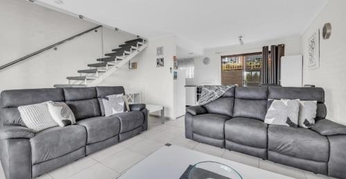 Merimbula Apartment | 2 Bedroom - 2 level apartment - Hydra Holiday Unit 2, Merimbula