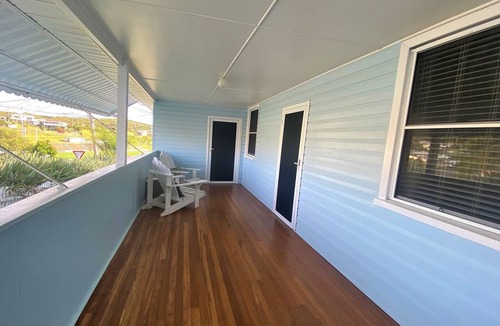 Nambucca Heads House | 2 Bellenger - Pet friendly two Bedroom house, located close the the beach and main street!