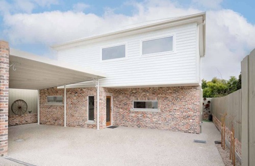 Launceston CBD House | 2 Houses, 1 Booking, Great Location