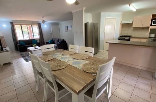 Exmouth House | 2 Keillor Place - Four bedroom