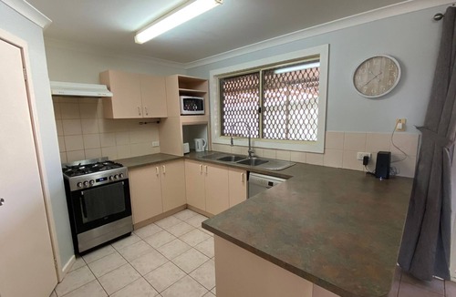 Exmouth House | 2 Keillor Place - Four bedroom