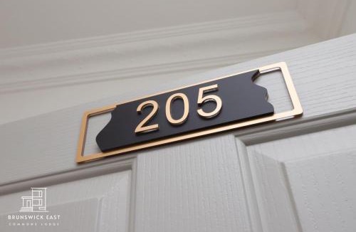 Brunswick East Apartment | 205 Modern King BR with Fast WiFi - Brunswick East - 30 Percent OFF