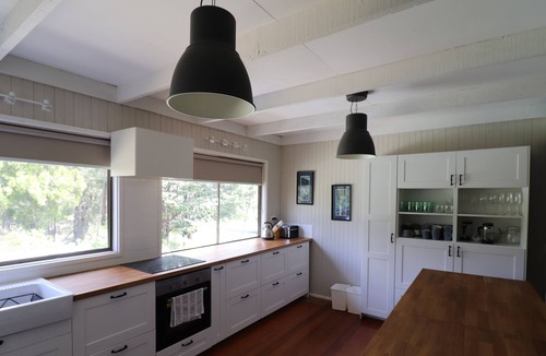 Mallacoota House | 21 Banksia Parade