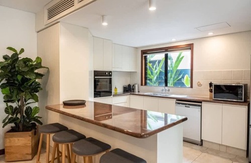 Port Douglas House | 25 Solander Boulevard - Seashells, Port Douglas