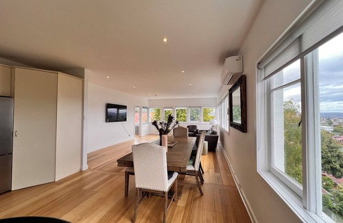 Sandy Bay House | 270 Vista Bliss