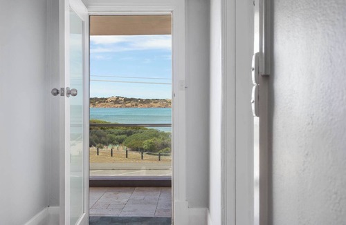 Fleurieu Peninsula House | 28 Esplanade Victor Harbor: 4 BR, 2 BA House in Victor Harbor, Sleeps 8