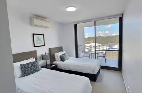 Belconnen Apartment | 2BR Contemporary Comfort in Belconnen