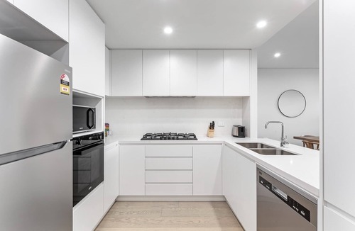 Kiama Apartment | 3-Bed Apartment in Beautiful Kiama with Study Nook