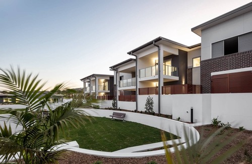 Kiama Apartment | 3-Bed Apartment in Beautiful Kiama with Study Nook