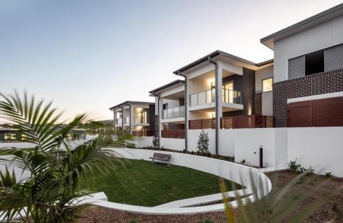 Kiama Apartment | 3-Bed Apartment in Beautiful Kiama with Study Nook
