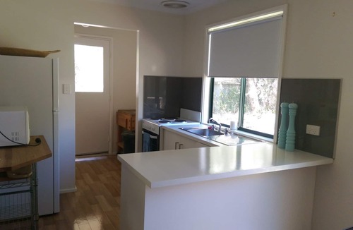 Upper Wakefield Bed & Breakfast | 3 Bedroom Cottage in the beautiful Clare Valley