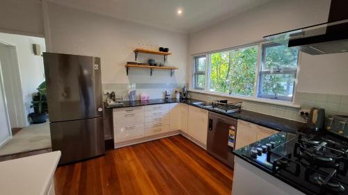 Floreat Villa | 3-Bedroom Floreat Home