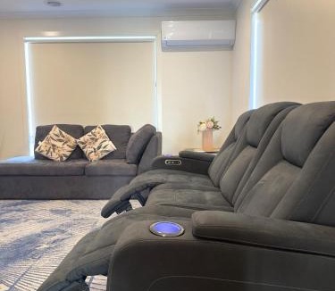 Clyde North Villa | 3-Bedroom Modern Home in Clyde North