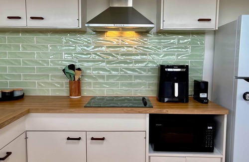Sandy Bay House | 3 Bedroom Townhouse - Sandy Bay - Gorgeous View