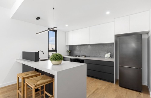 Torquay House | 3 Bedroom Townhouse - Centrally Located