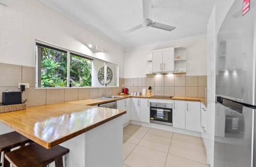 Port Douglas Apartment | 3 bedroom Villa Reef Resort, Lagoon Pool, Bar 158R