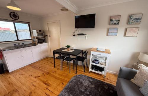 Melville Apartment | 3 by the Sea at Coobowie Unit 2