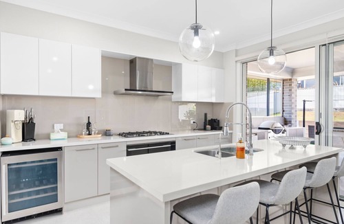 Corlette House | 3 Ebbtide Way, Corlette