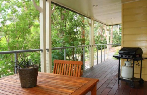 Yarra Junction Cabin | 3 Kings Bed and Breakfast
