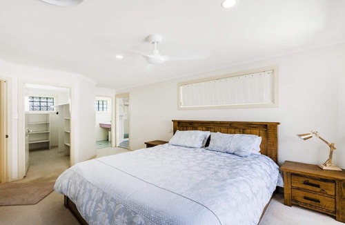 Yamba House | 3 Nabilla Court, Yamba
