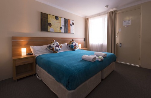Katoomba Hotel | 3 Sisters Motel