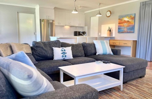 Sandy Point House | 34 Ash Ave Stay 3 Pay 2 Winter Special