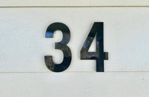 Sandy Point House | 34 Ash Ave Stay 3 Pay 2 Winter Special