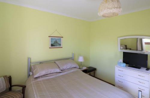 Mallacoota House | 37 Brady Street