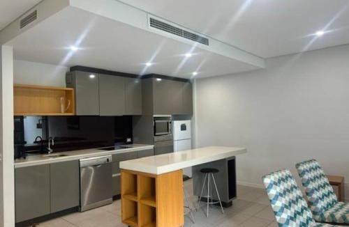 Magenta Shores House | 3BR Golfside Villa | Pools, Tennis & Relaxation
