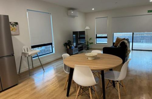 Stony Rise House | 3BR Haven in Stony Rise