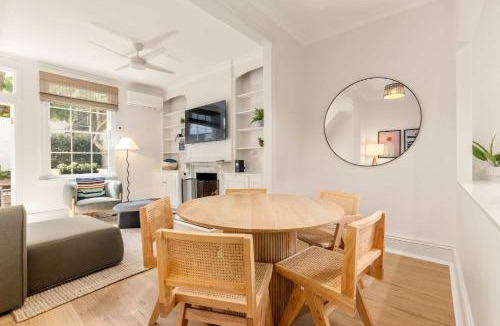 Woollahra Apartment | 3BR Woollahra Family Stay with Parking